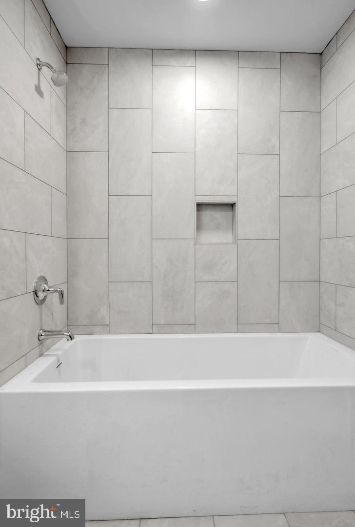 1801 Market St #1709 Property Photo 8