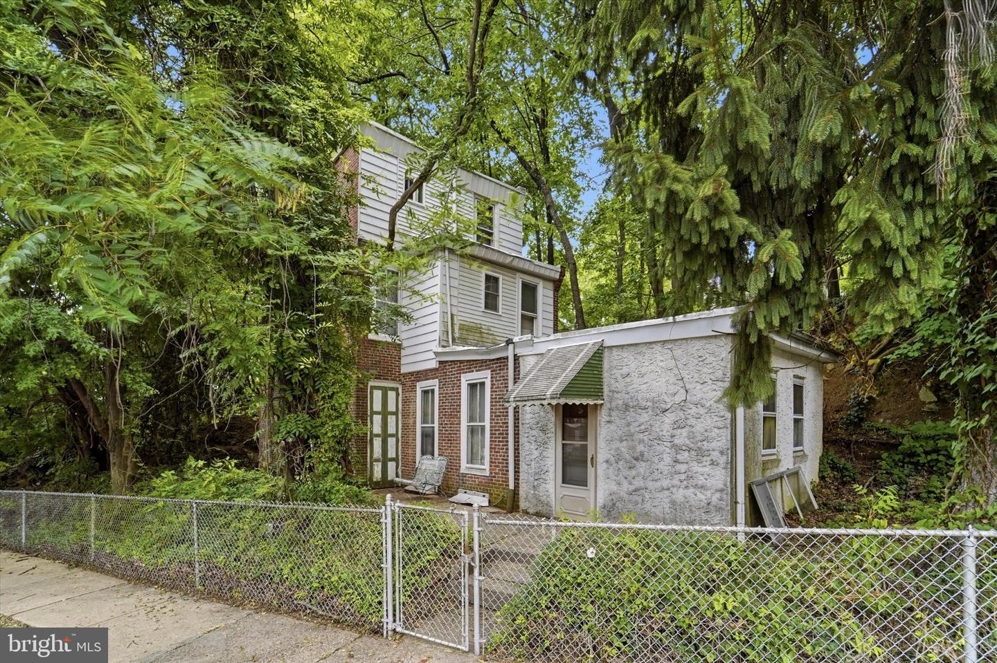 3401 Powers St Property Photo 7