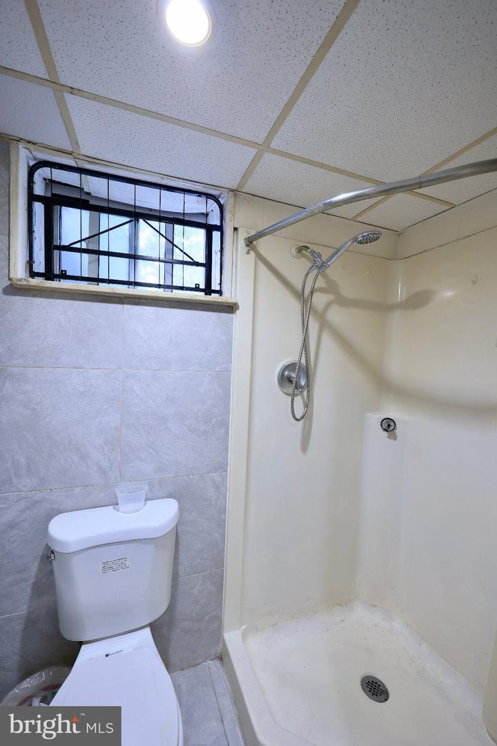 3450 Ryan Ave Property Photo 29