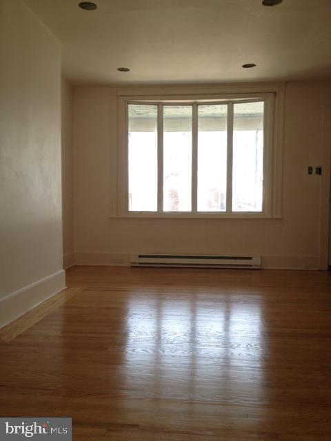 5720-3801 N Lambert St Property Photo 2