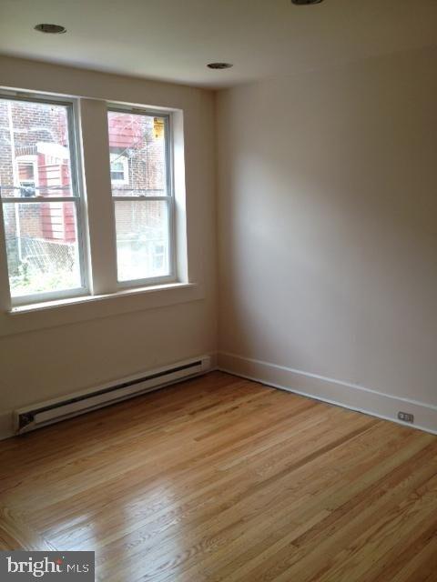 5720-3801 N Lambert St Property Photo 7