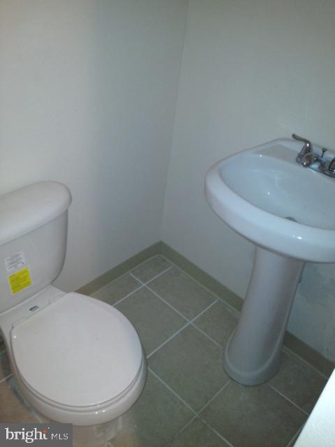 5720-3801 N Lambert St Property Photo 13