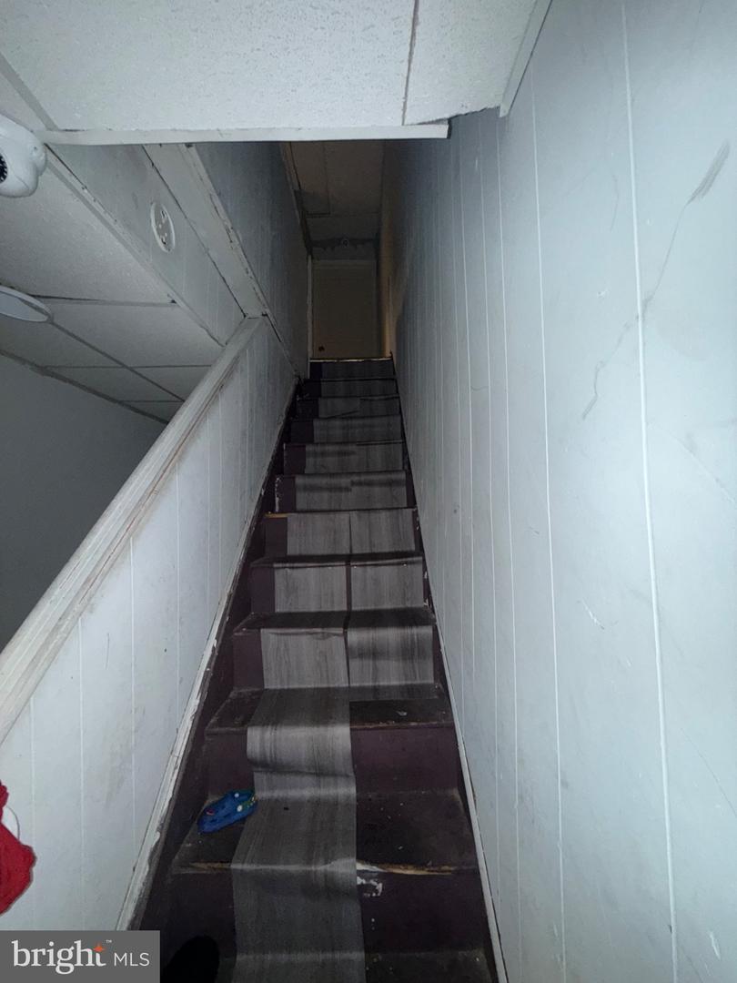 6814 Yocum St Property Photo 28