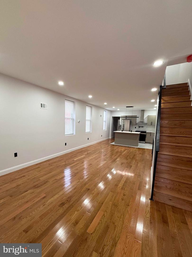 510 Westmoreland St Property Photo 4