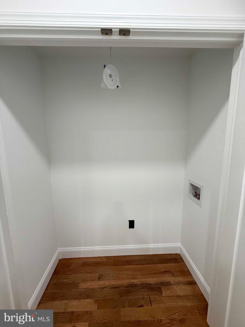 510 Westmoreland St Property Photo 14