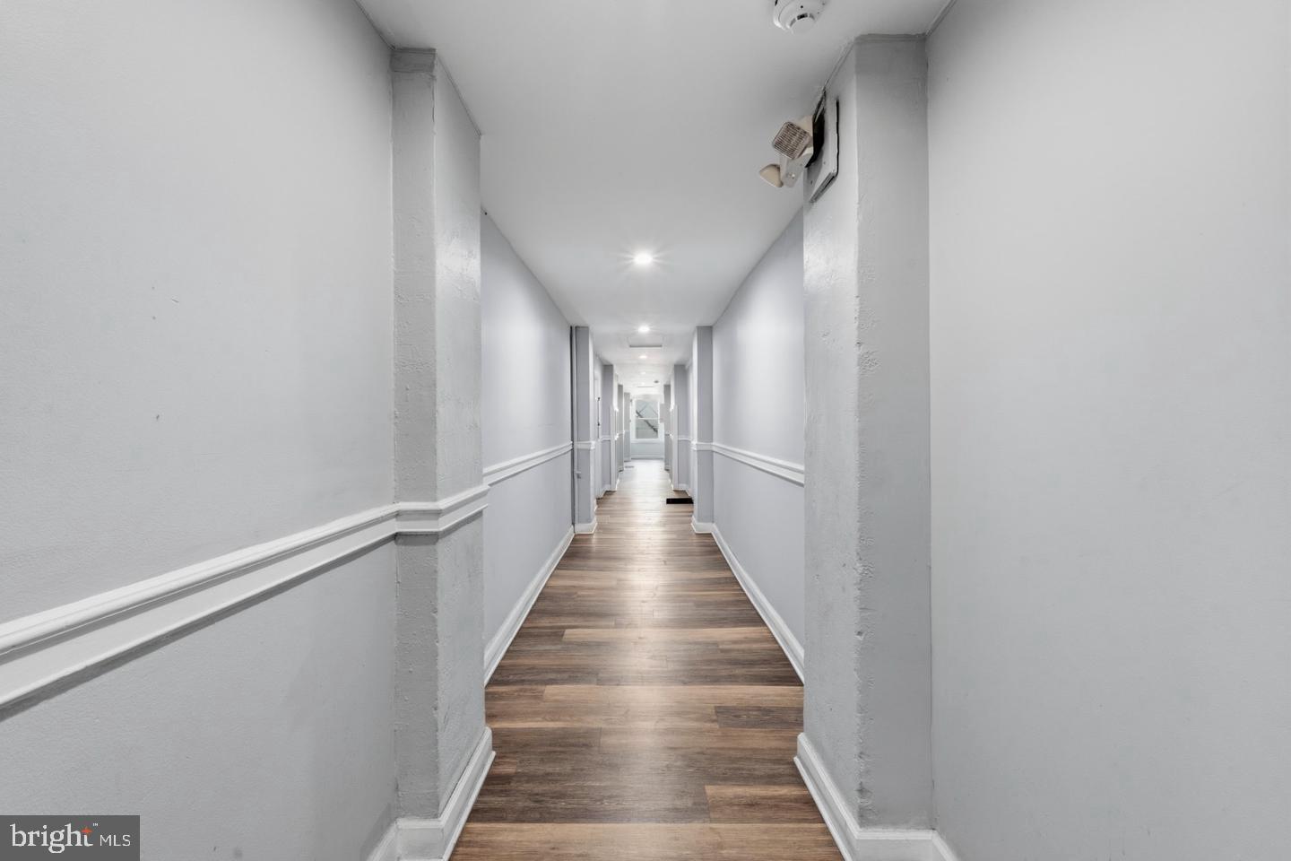 5721 MORRIS ST #404 Property Photo 1