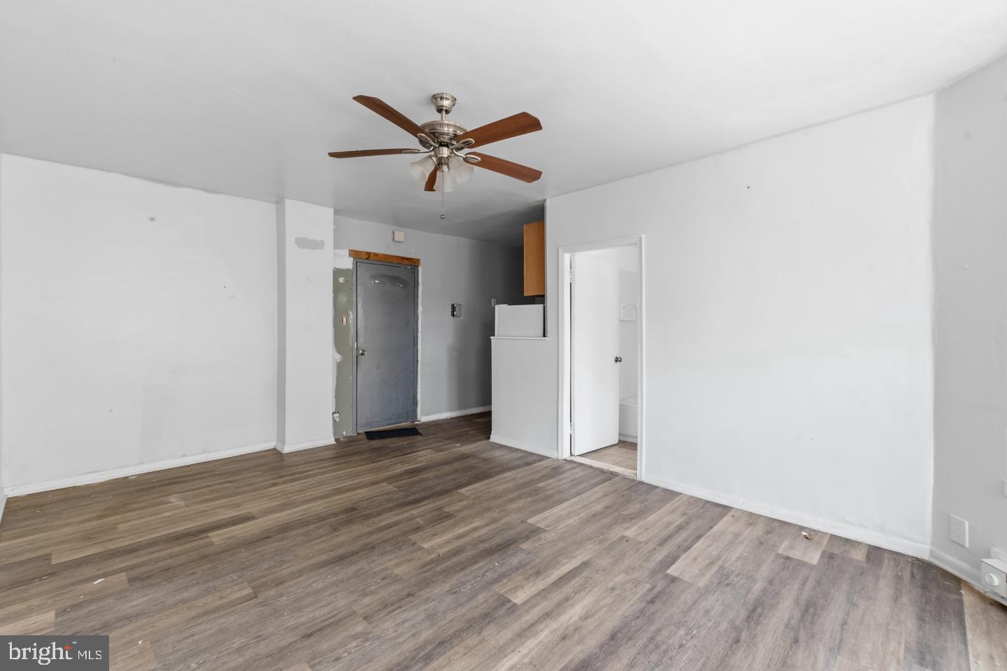 5721 Morris St #404 Property Photo 13