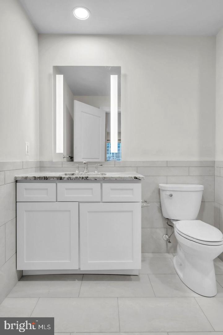 1801 Market St #2420 Property Photo 9