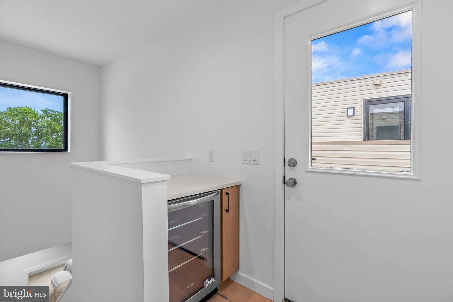 267 Delmar St Property Photo 23