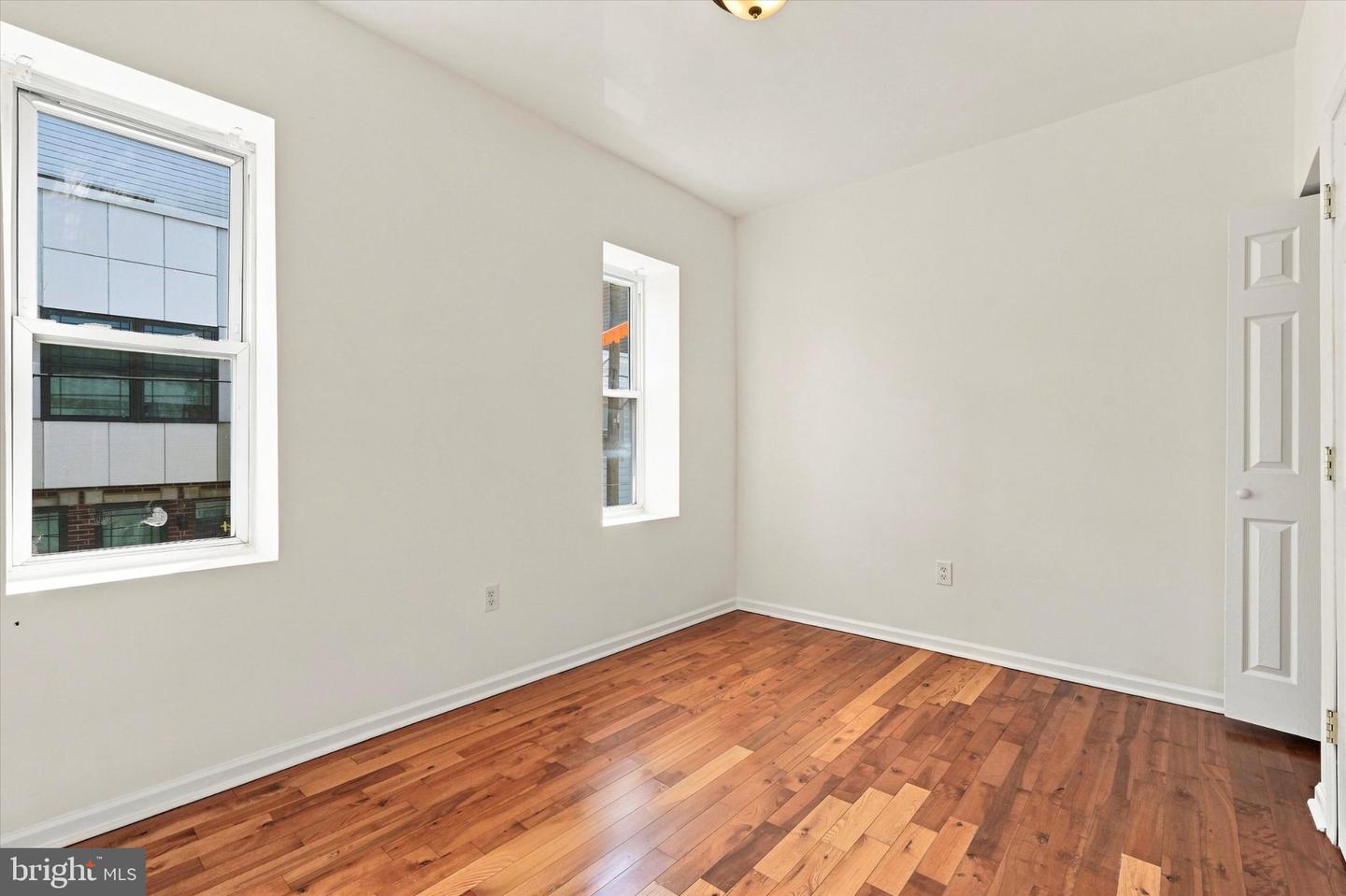 1526 S Lambert St Property Photo 7
