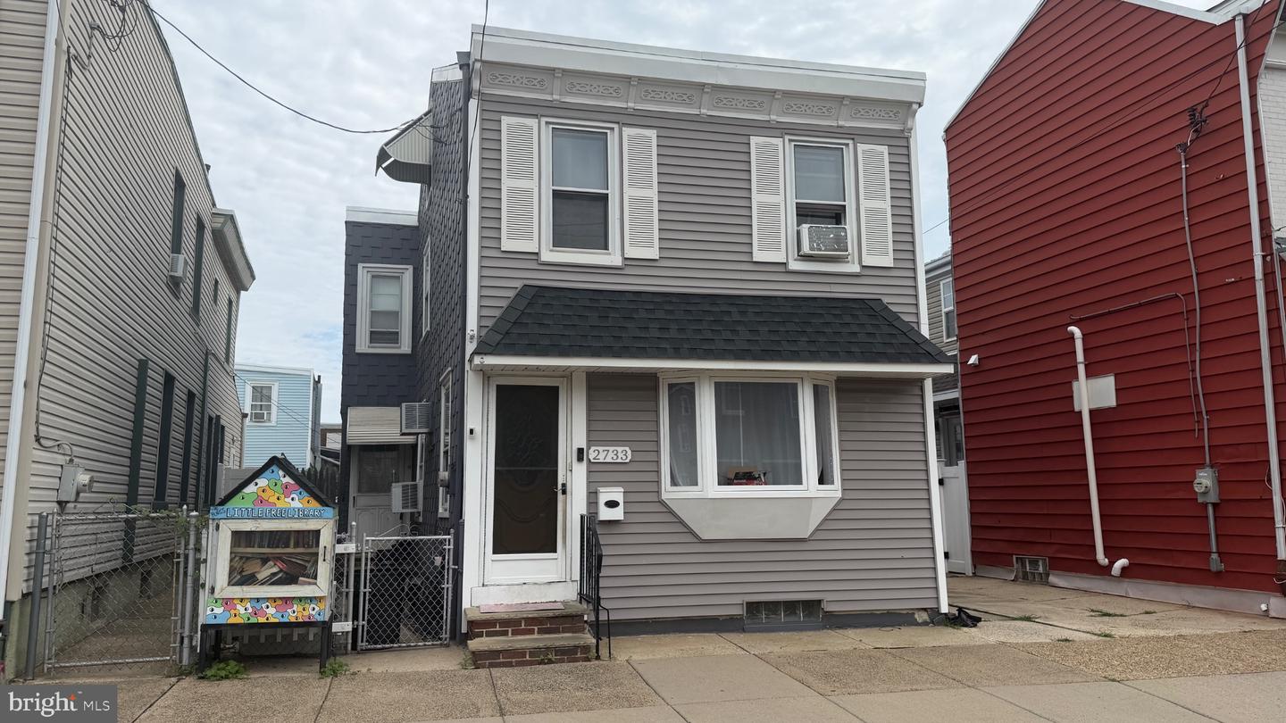 2731-33 Buckius St Property Photo 1