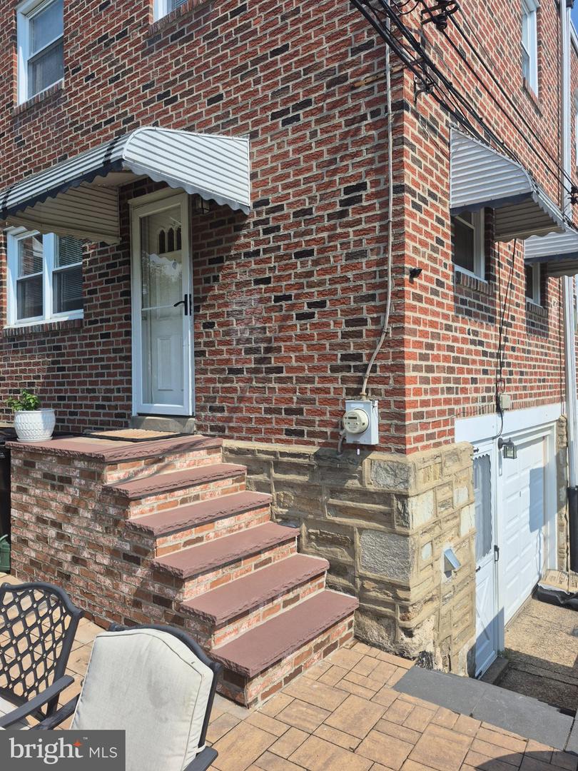 3810 Aubrey Ave Property Photo 8