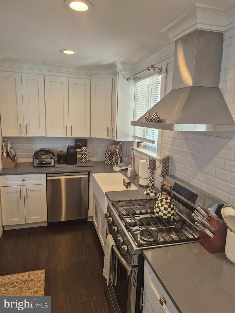 3810 Aubrey Ave Property Photo 16