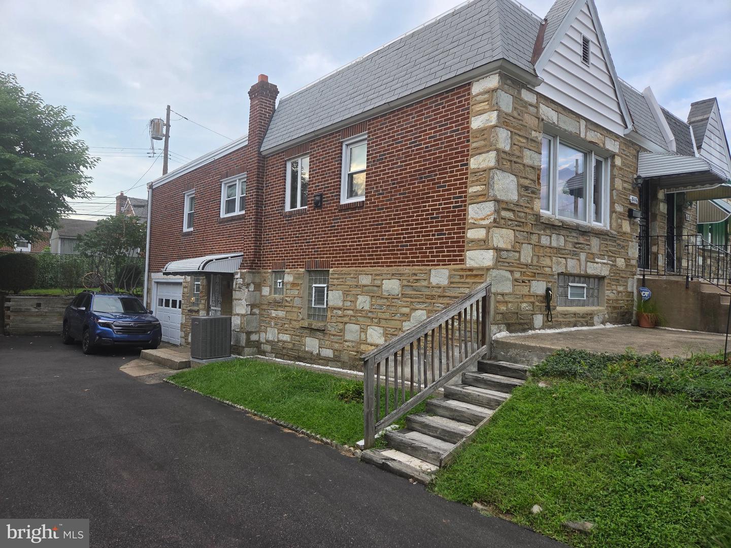 8116 Leonard St Property Photo 1