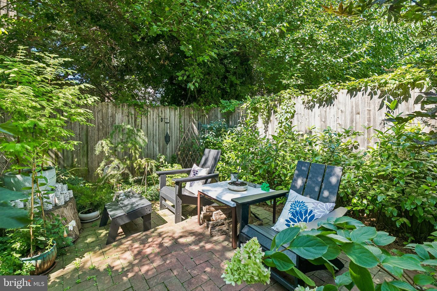 1106 Marlborough St Property Photo 24
