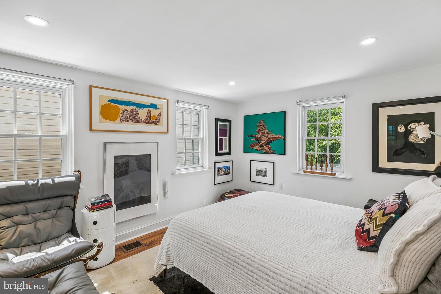 1106 Marlborough St Property Photo 28