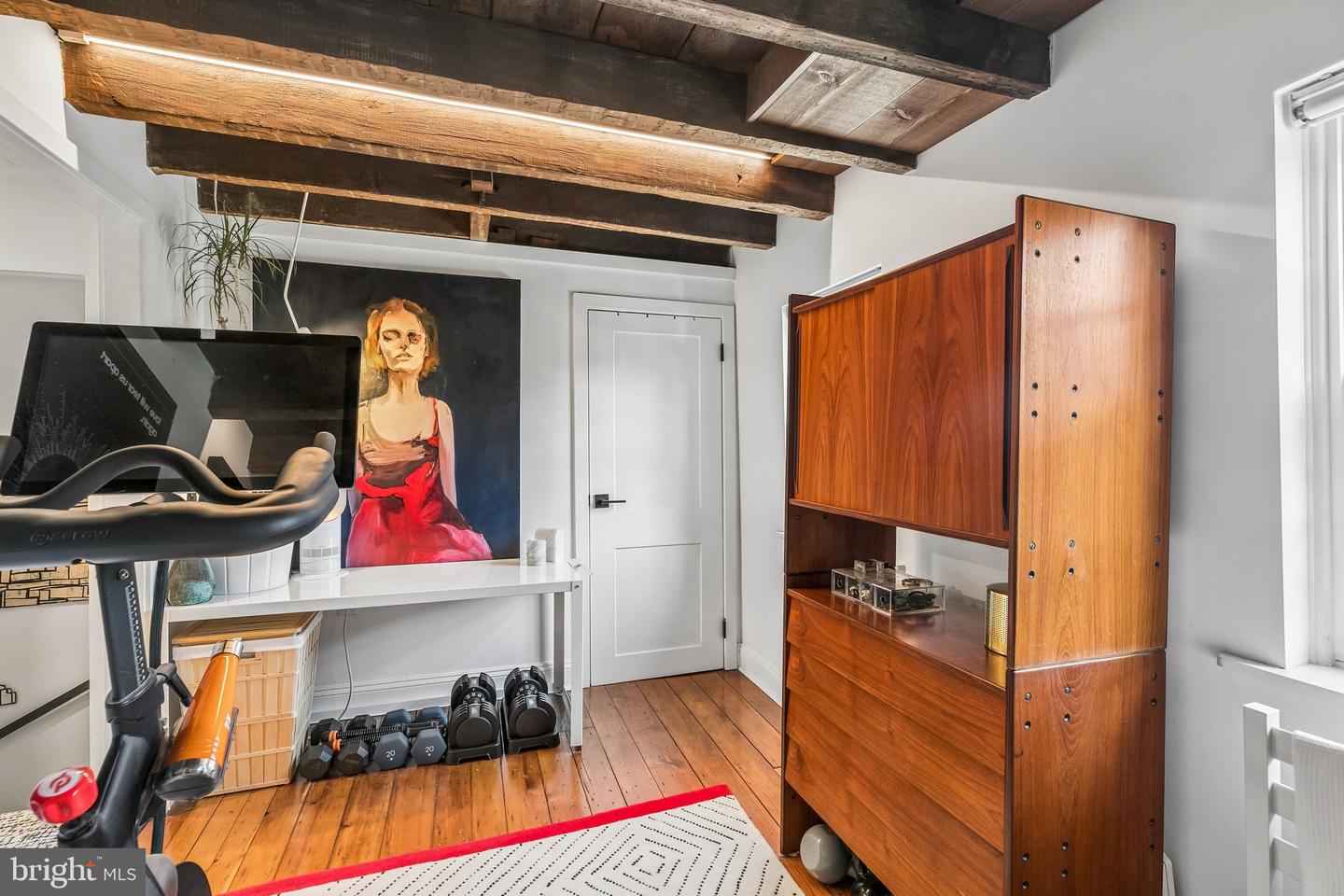 1106 Marlborough St Property Photo 36