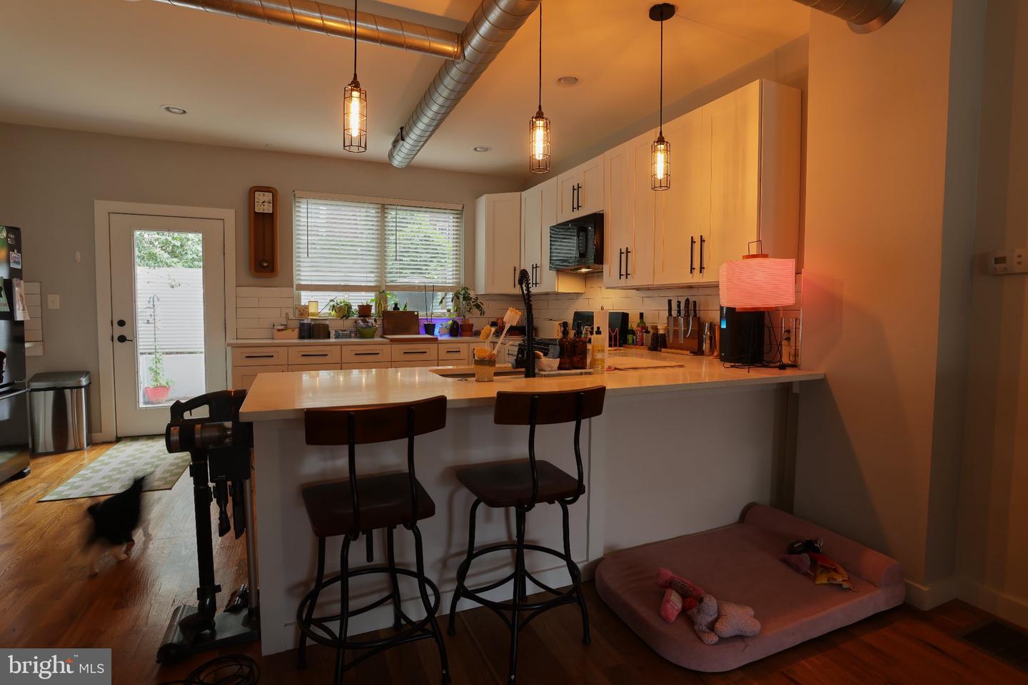2068 Boston St E #1 Property Photo 6