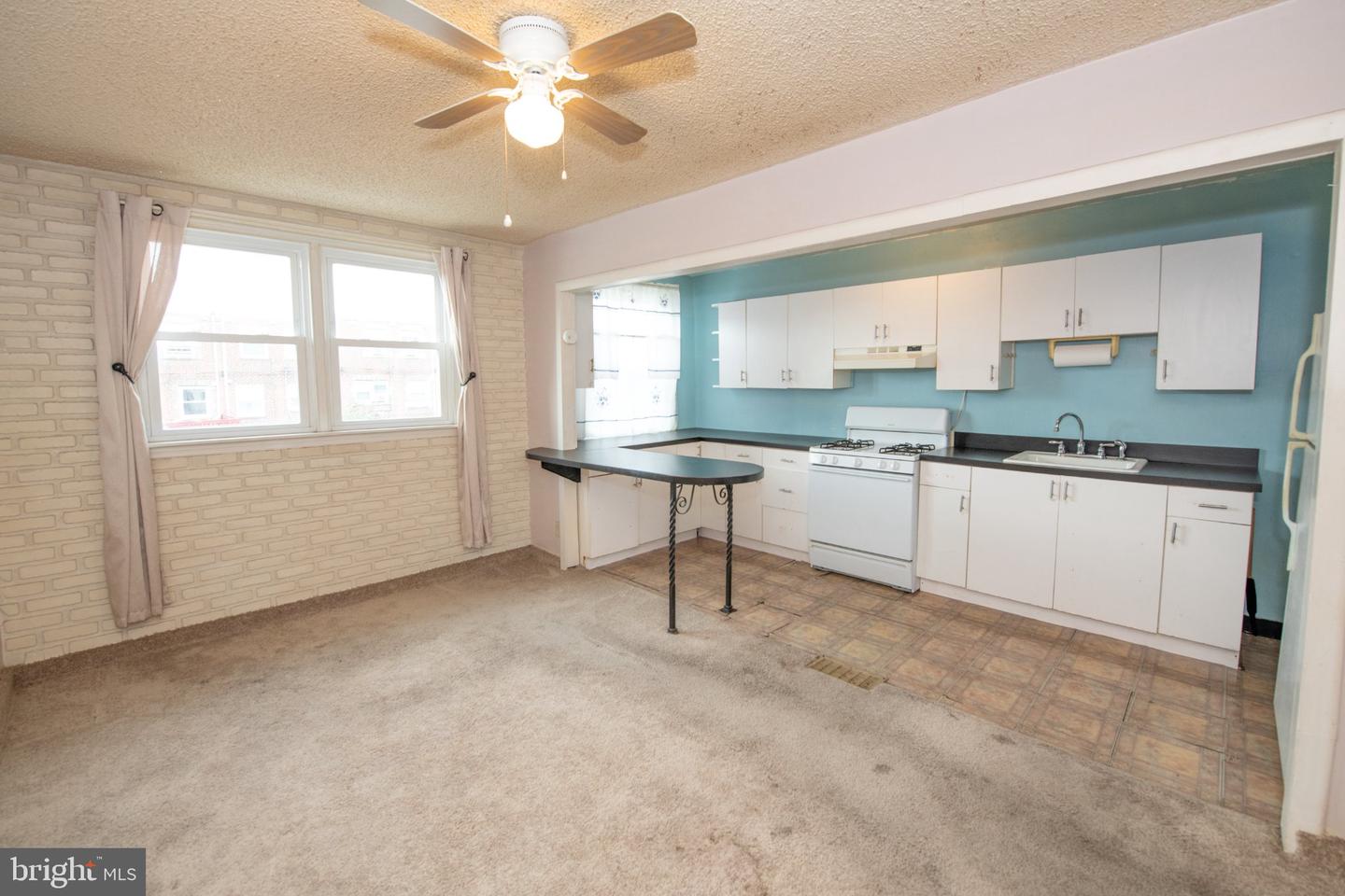 2836 Magee Property Photo 14