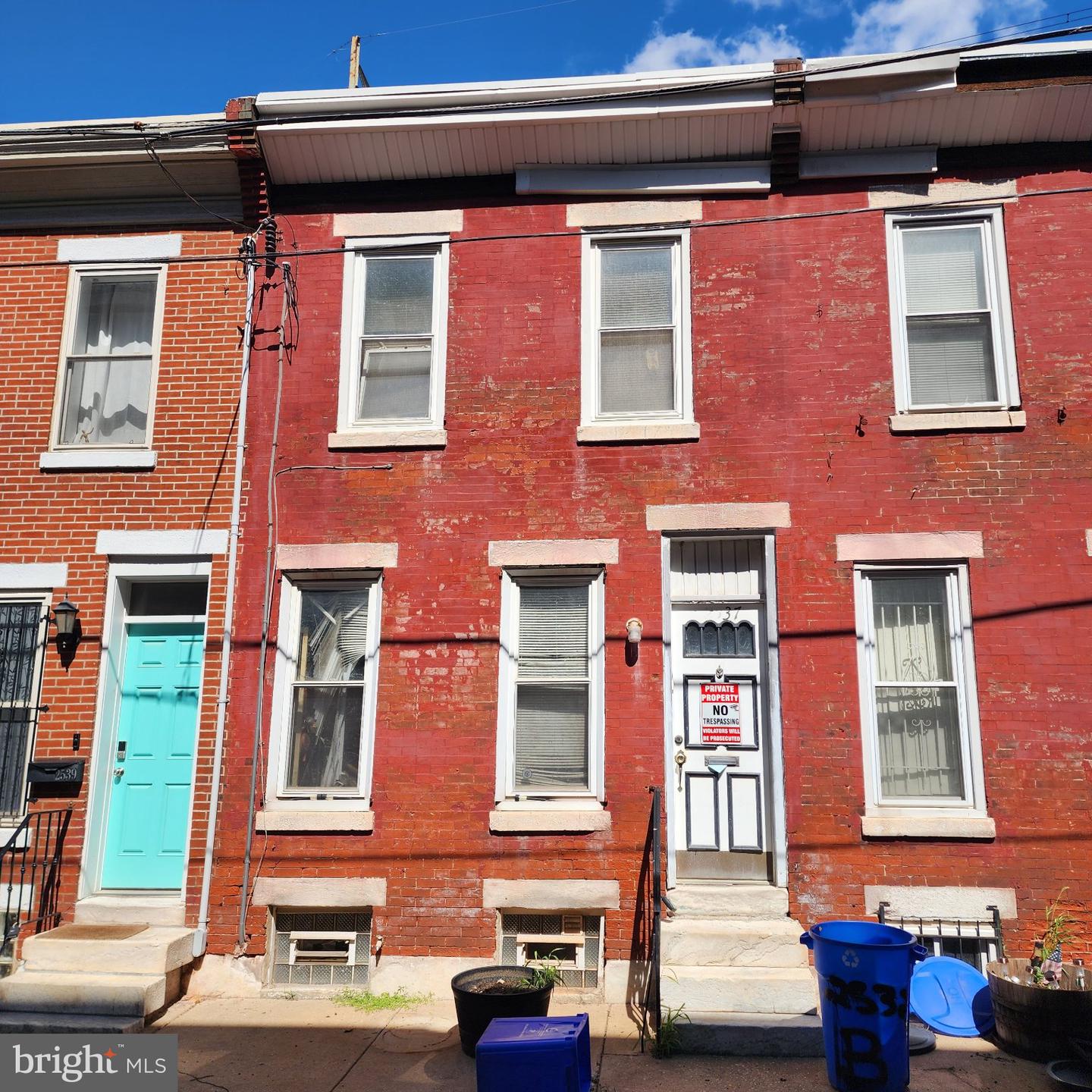 2537 Alter St Property Photo 1