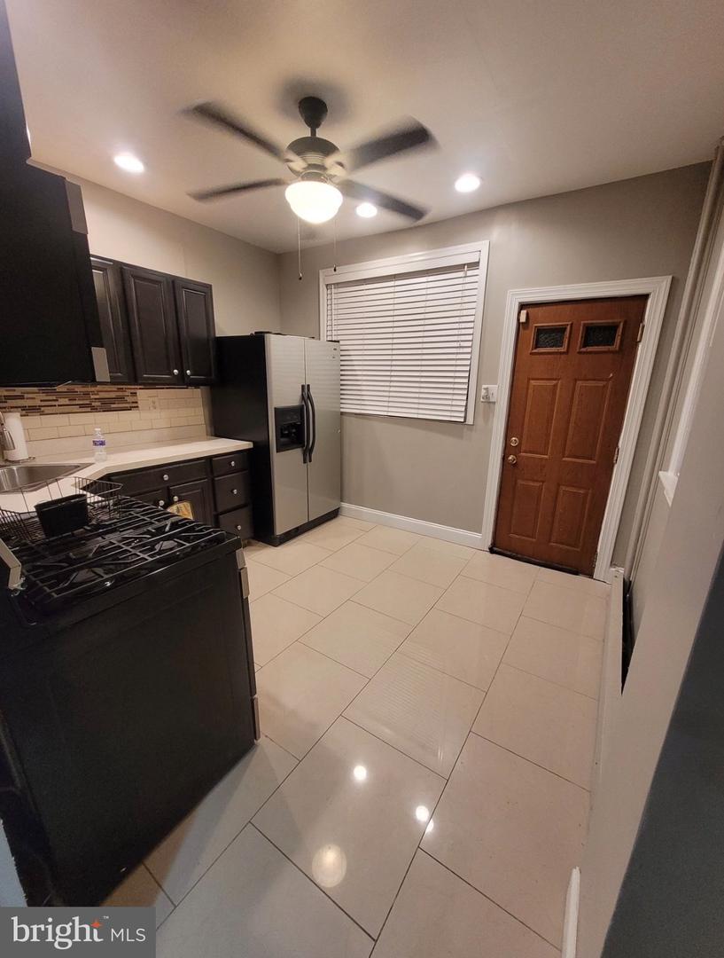 5818 Norfolk Property Photo 11