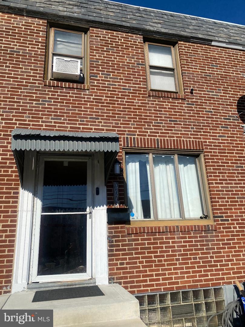 4013 Stirling St Property Photo 1