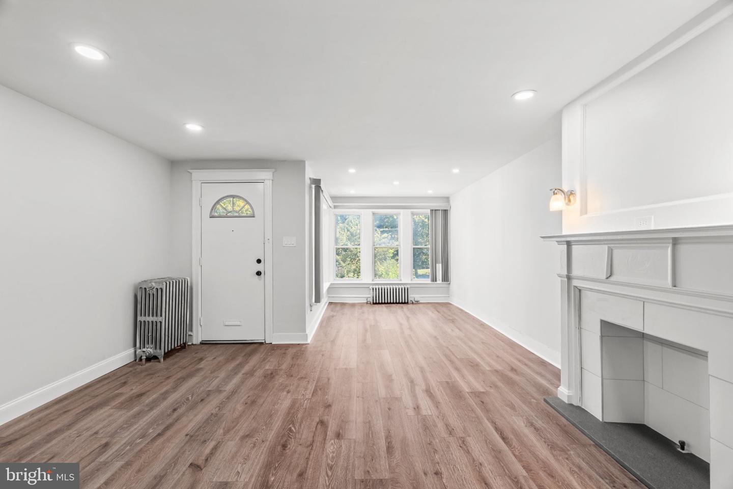 7020 Ogontz Ave Property Photo 4