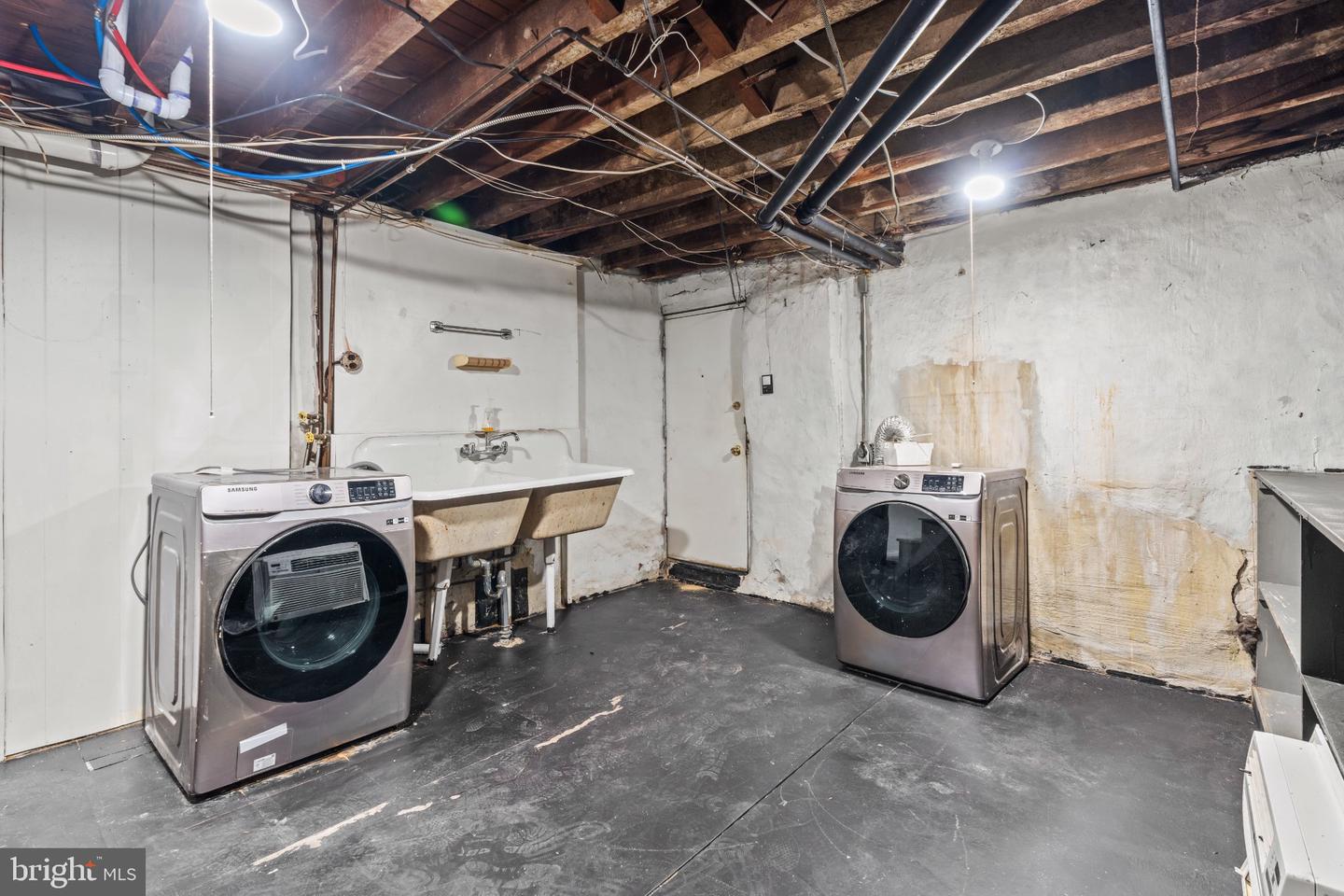 7020 Ogontz Ave Property Photo 29