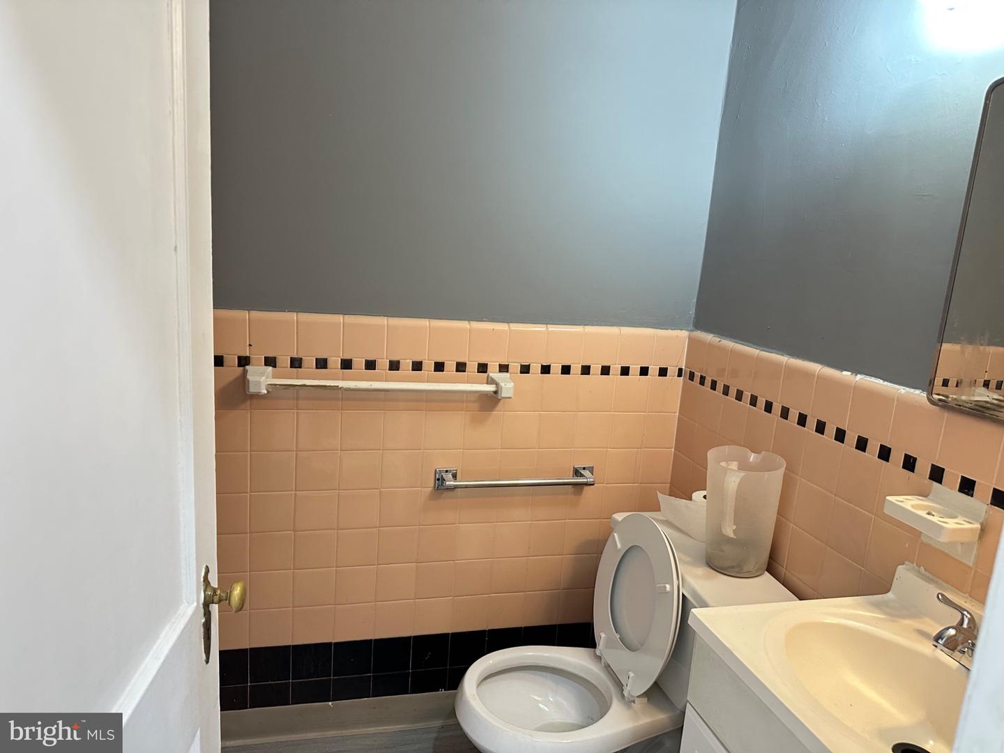 6950 Kindred Property Photo 13