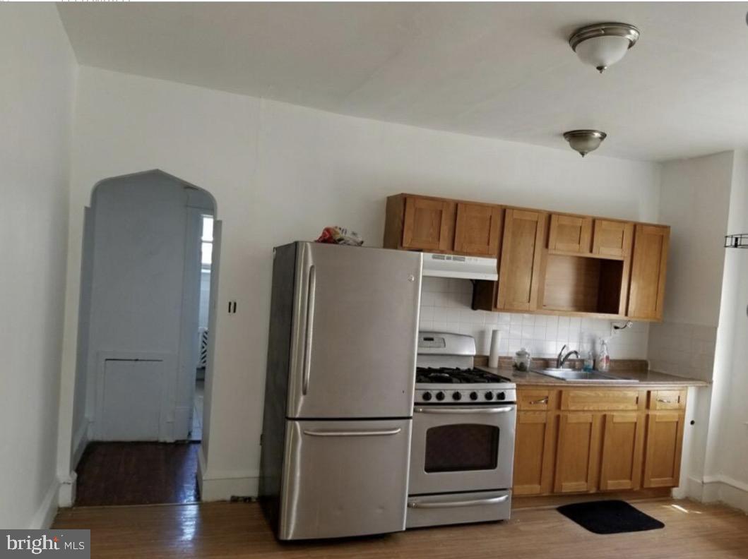 141 E Wyoming Ave #apt 1 Property Photo 6