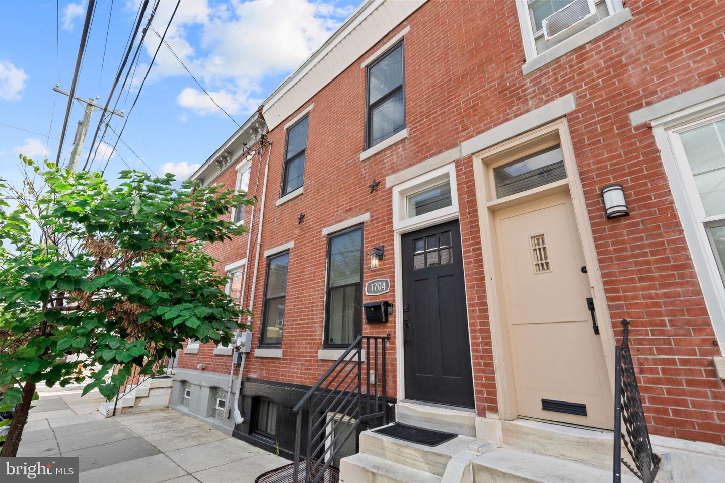 1704 Reed St Property Photo 1