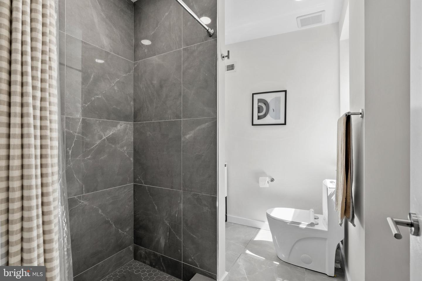 1704 Reed St Property Photo 23