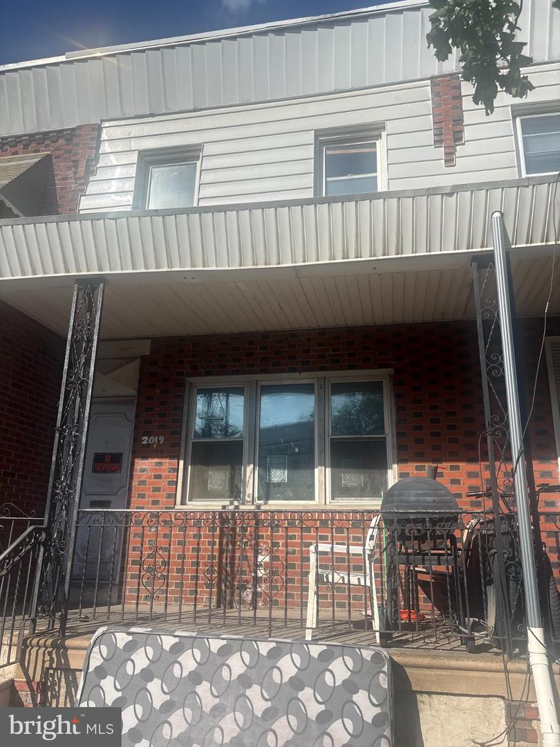 2019 S 65th St Property Photo 1