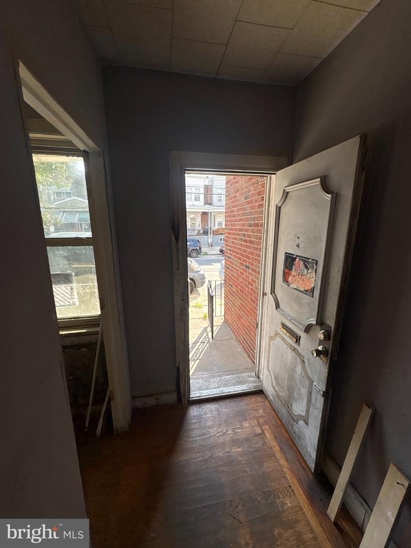 2019 S 65th St Property Photo 2