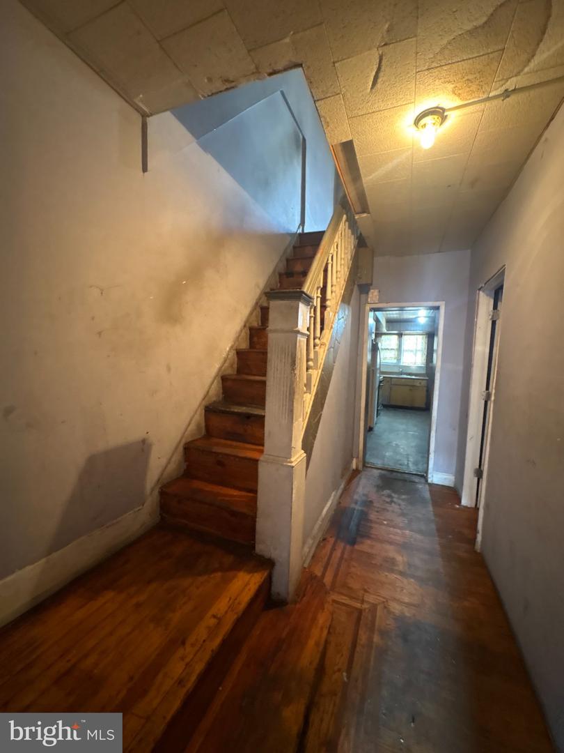 2019 S 65th St Property Photo 4