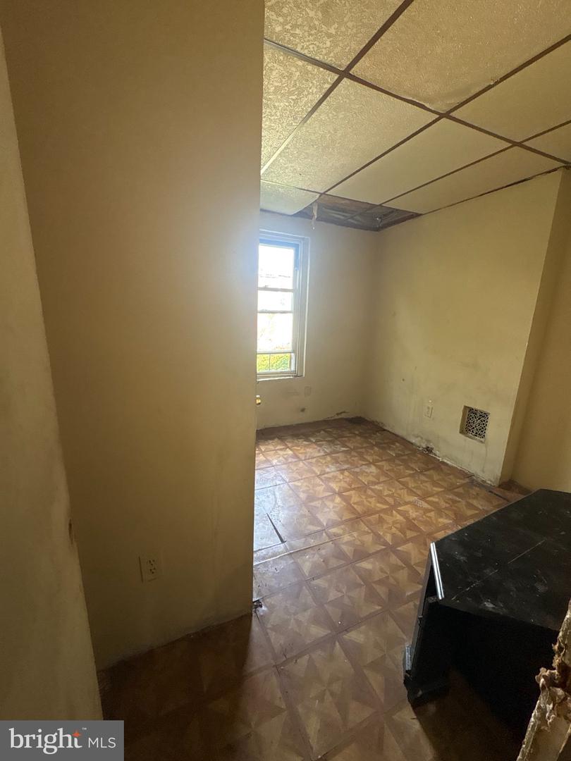 2019 S 65th St Property Photo 7