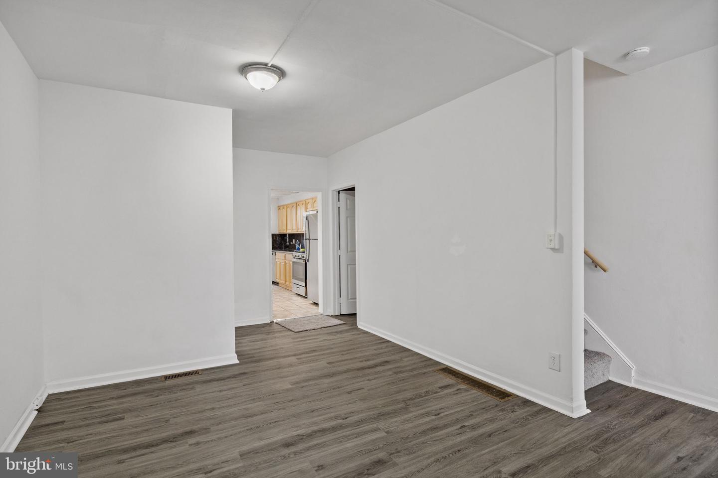 206 Baldwin St Property Photo 5