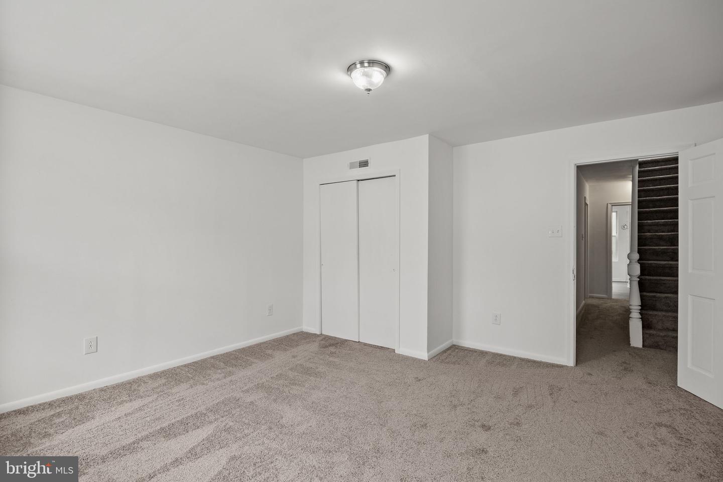 206 Baldwin St Property Photo 23