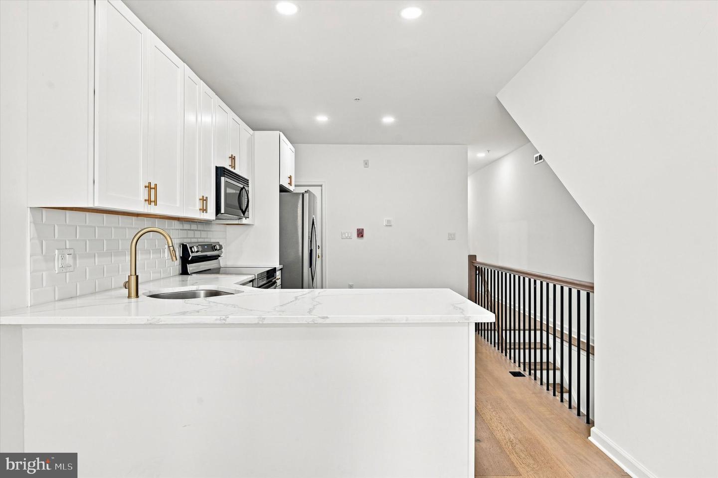 1644 N Marshall St #1 Property Photo 3