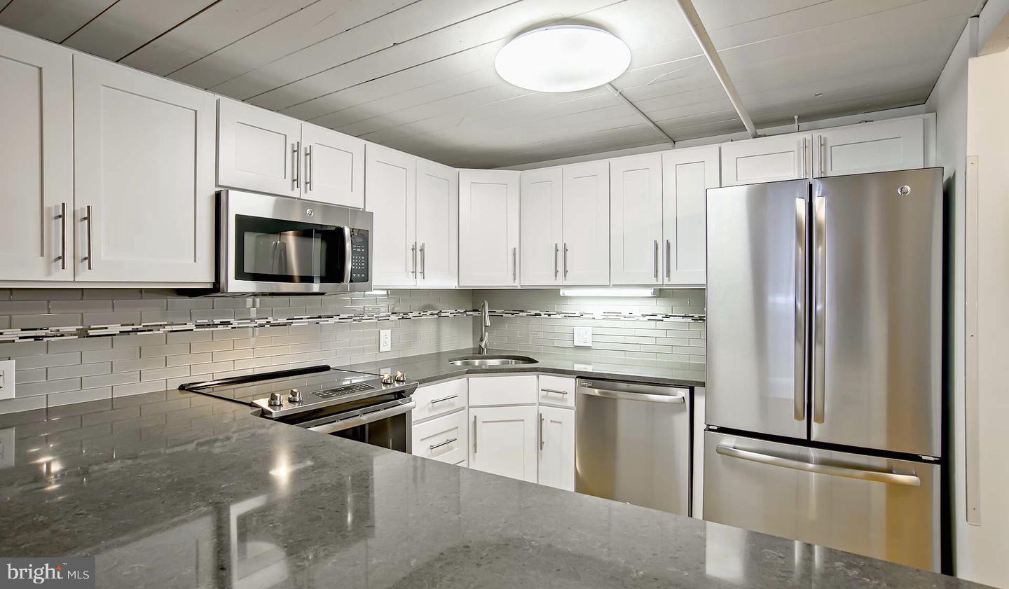 2300 Walnut St #730 Property Photo 3