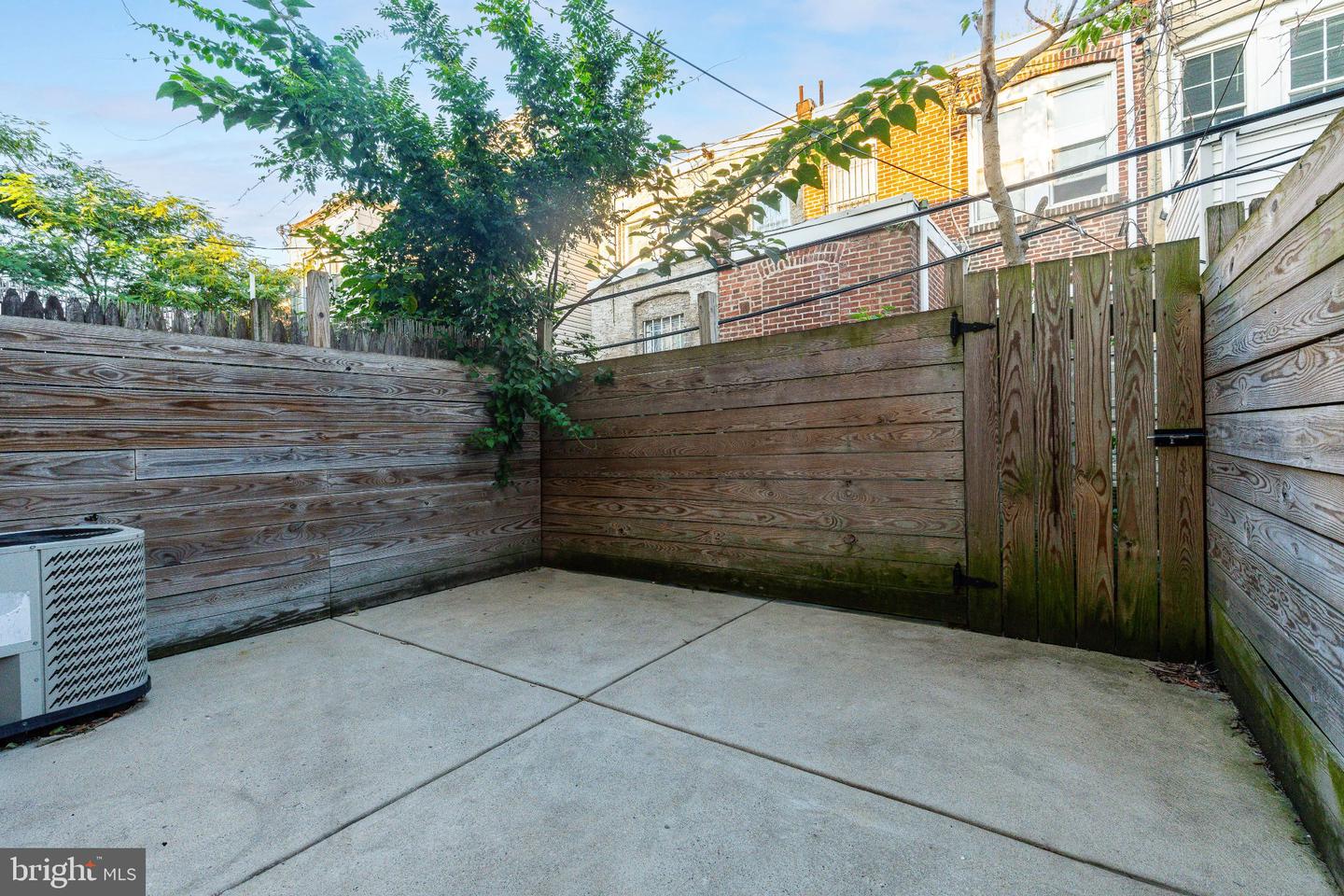 1347 S Dover St Property Photo 24