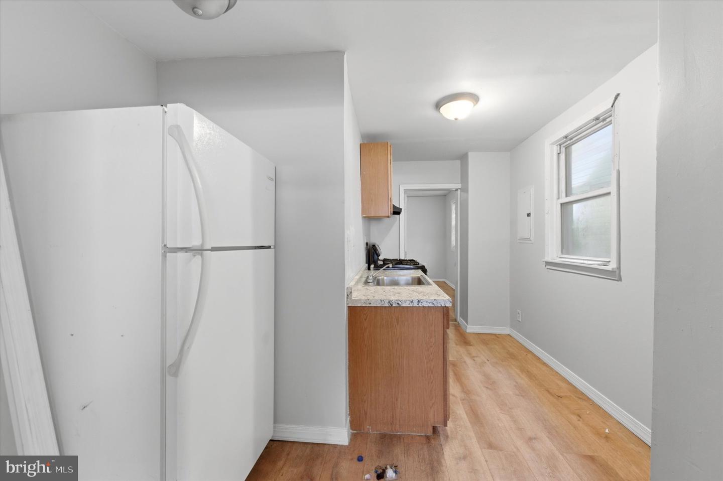 336 N Gross St Property Photo 4