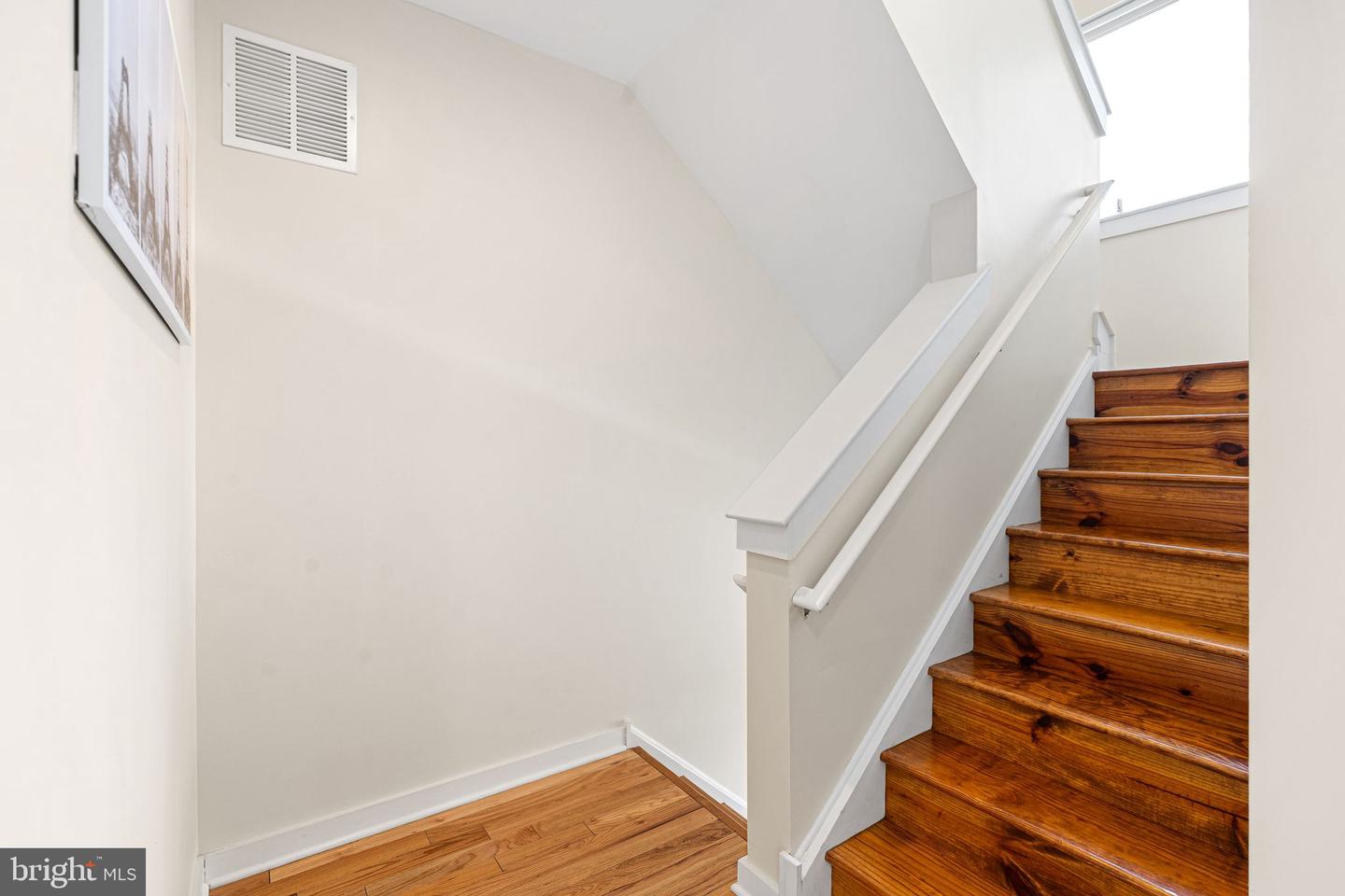 2663 Amber St Property Photo 22