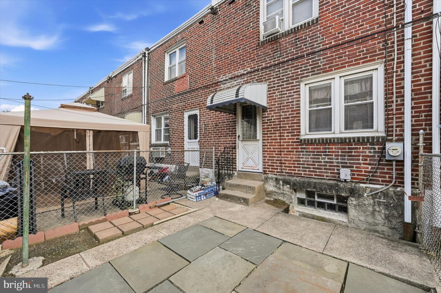 3612 Livingston St Property Photo 15