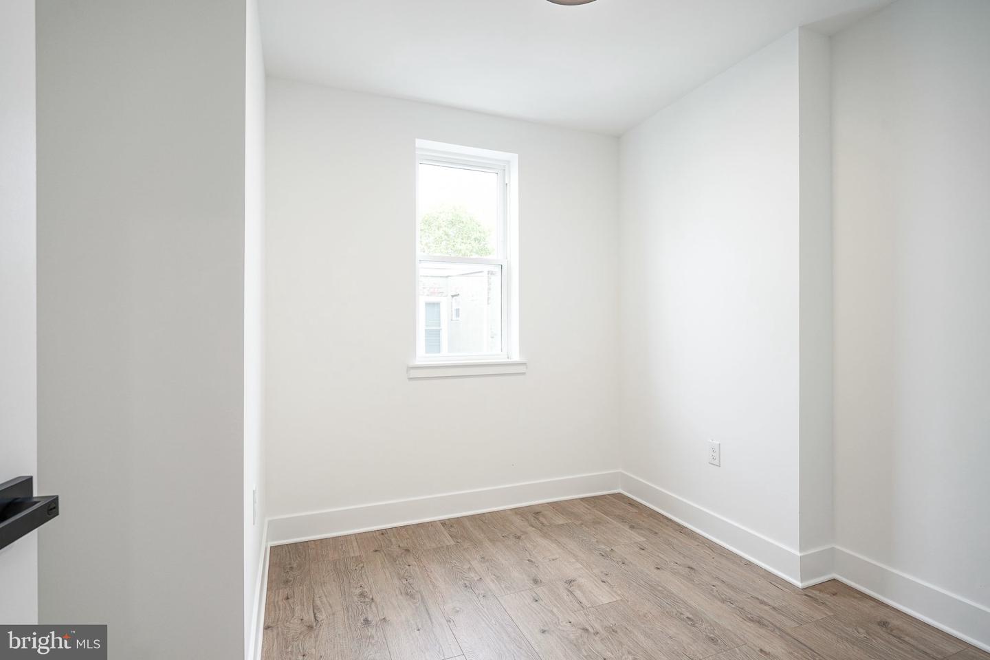 2624 S Bouvier St Property Photo 15
