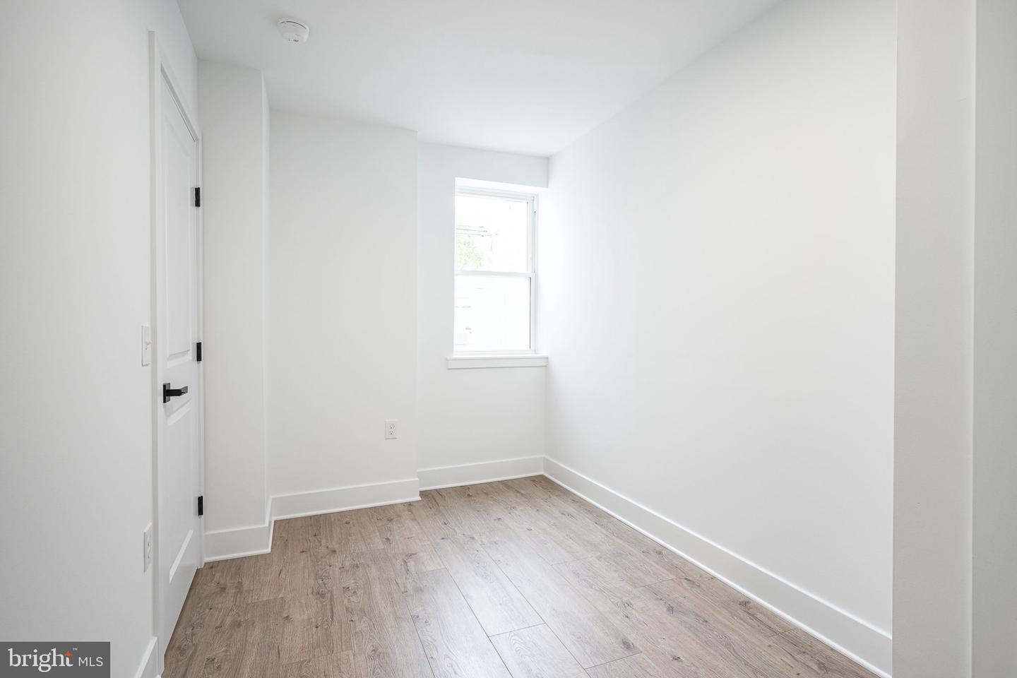 2624 S Bouvier St Property Photo 21
