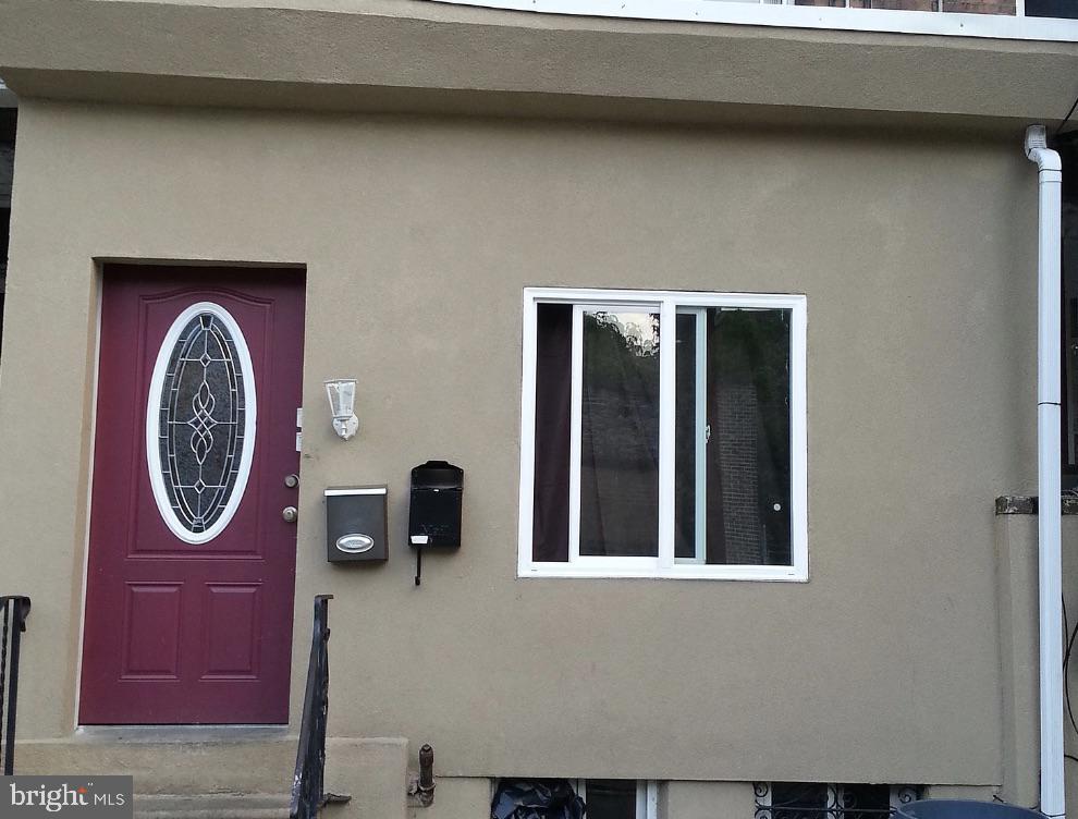 4944 Aspen St Property Photo 8