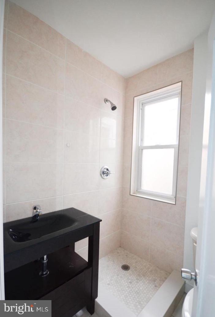 3292 Miller St Property Photo 8