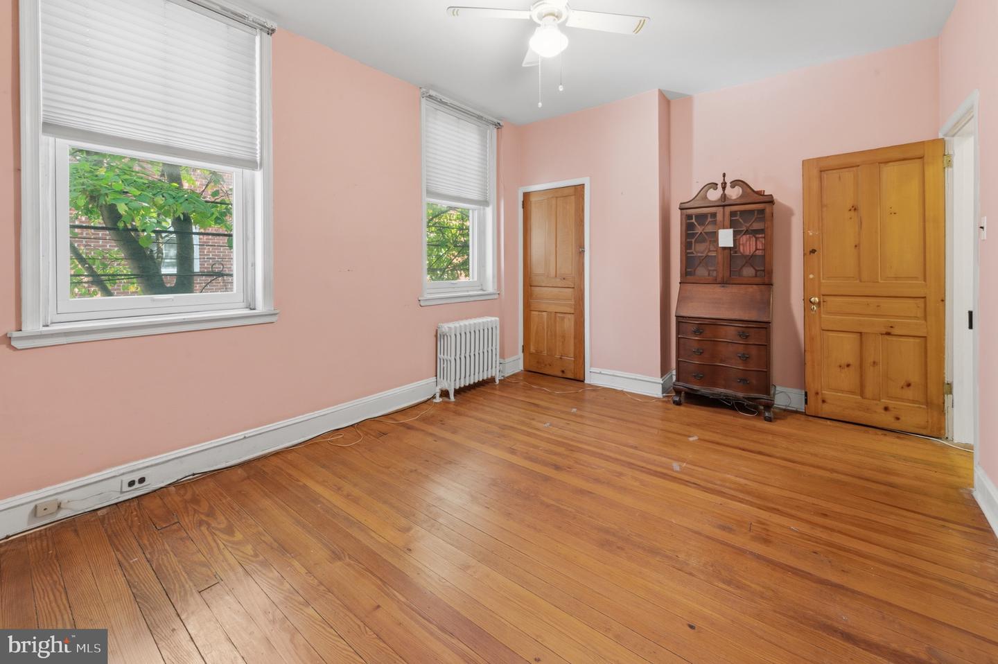 608 League St Property Photo 11