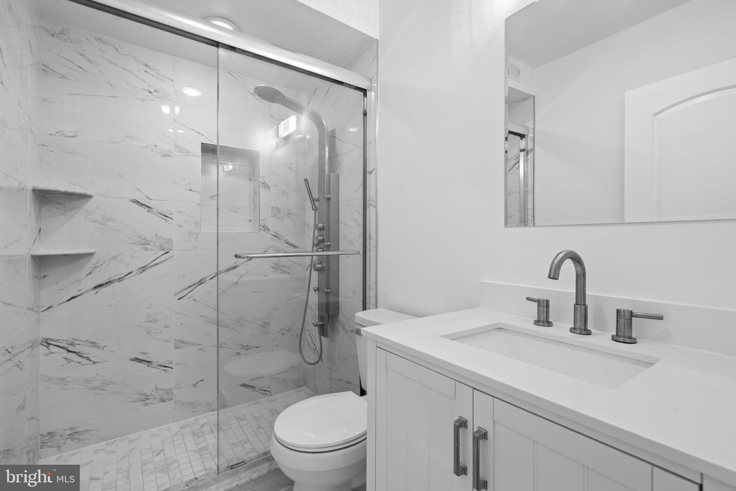 39 W Wildey St Property Photo 19